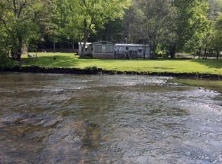 401 N Toccoa River Rd, Mineral bluff, GA 30559