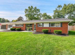 6657 Snow Apple Dr, Clarkston, MI 48346