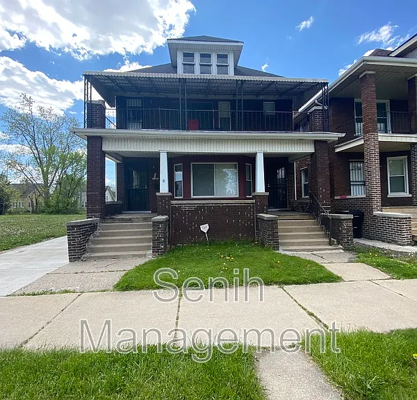 1493 W Grand Blvd — Photo 1