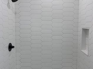 79 Sharon Ave #7, Auburndale, MA 02466