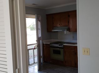 325 N Salem Ave #B, Sumter, SC 29150