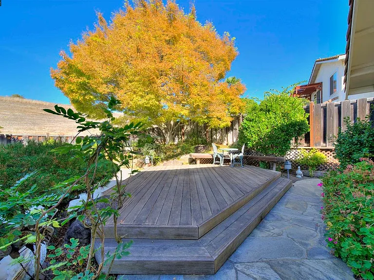 3000 Marble Canyon Pl — Photo 32