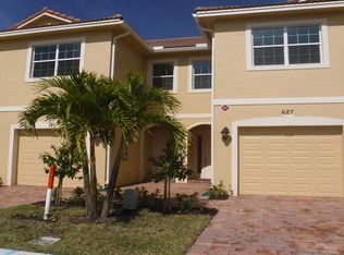 627 SW Glen Crest Way, Stuart, FL 34997