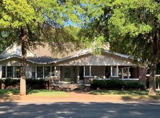 734 Elm St, Graham, TX 76450