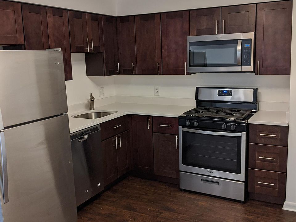 1st image of 547 Franklin Ave APT B