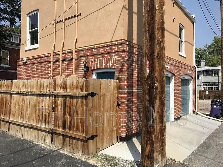 1652 N Gaylord St — Photo 7