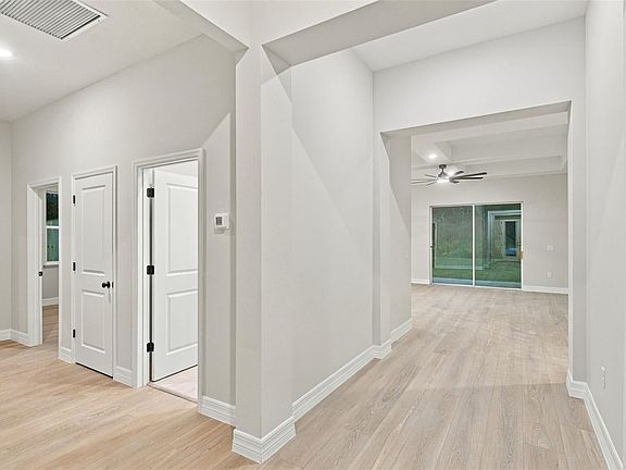 5th image of 42435 Royal Trails Rd