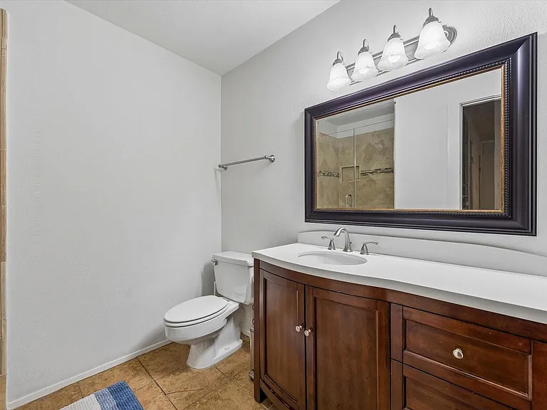 1908 Augusta Dr #3 — Photo 10