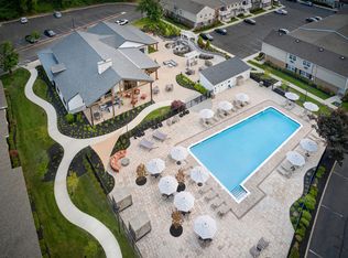 Norwich Gate Garden Apartments, East Norwich, NY 11732