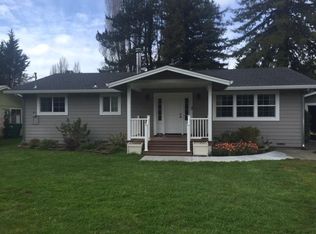 22820 Conifer Dr, Monte Rio, CA 95462