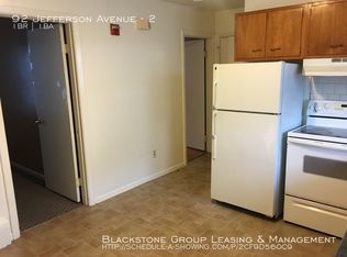 92 Jefferson Ave APT 2, Pawtucket, RI 02860