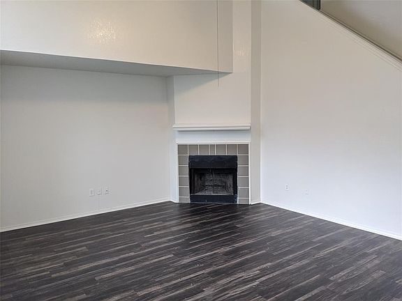 3rd image of 1410 Ardmore Dr