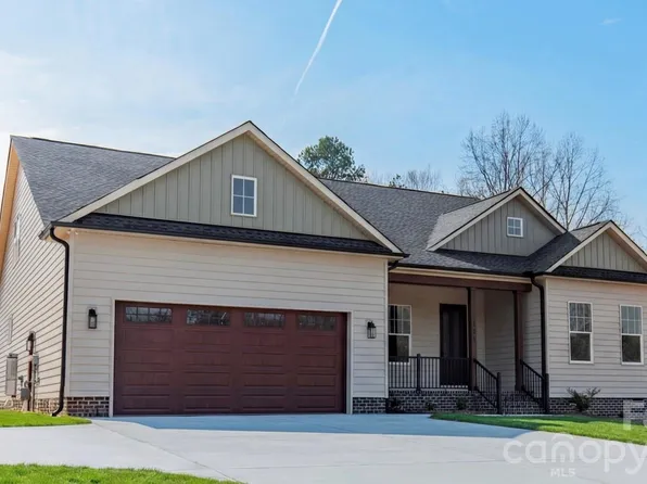 121 Juniper Rd, Mooresville, NC 28115