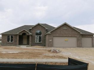 410 Edson St, Poplar Grove, IL 61065