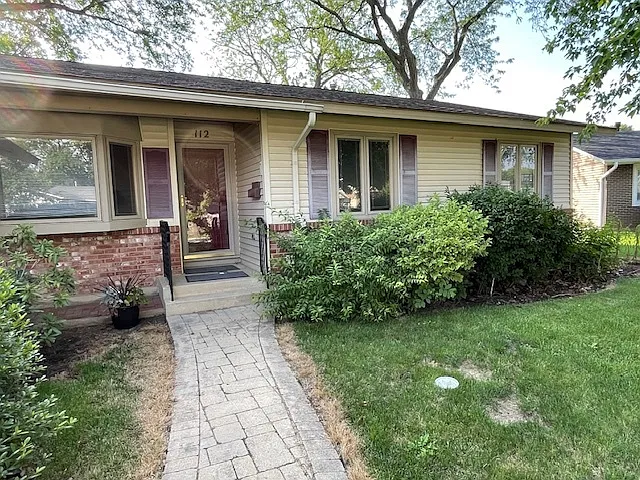 112 Braemar Dr — Photo 2