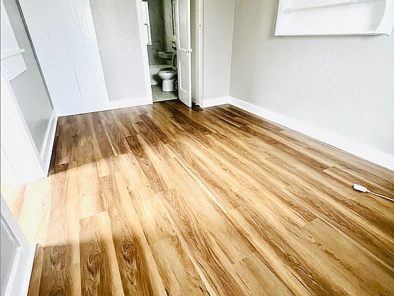4th image of 111 S Grandview Ave APT 7