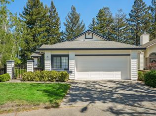 22 Saint Mathews Ct, Sonoma, CA 95476