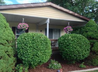 41 Scribo Ln, Wappingers Falls, NY 12590