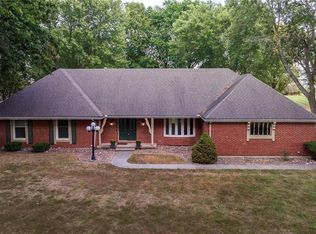 10821 Milton Thompson Rd, Lake Lotawana, MO 64086