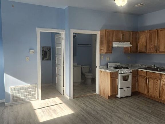 4th image of 4058 W Armitage Ave #1R