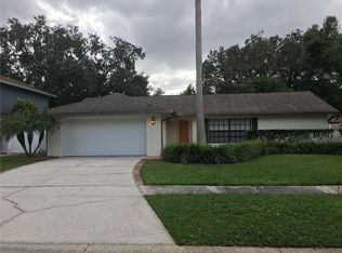 4414 Summer Oak Dr, Tampa, FL 33618