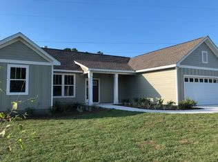 46 Juniper Dr, Crawfordville, FL 32327