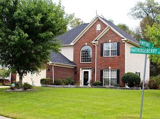 10402 Partridgeberry Dr, Charlotte, NC 28213