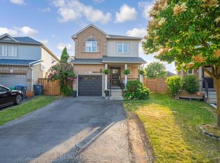 46 Oakmeadow Dr, Brampton, ON L7A 2M1