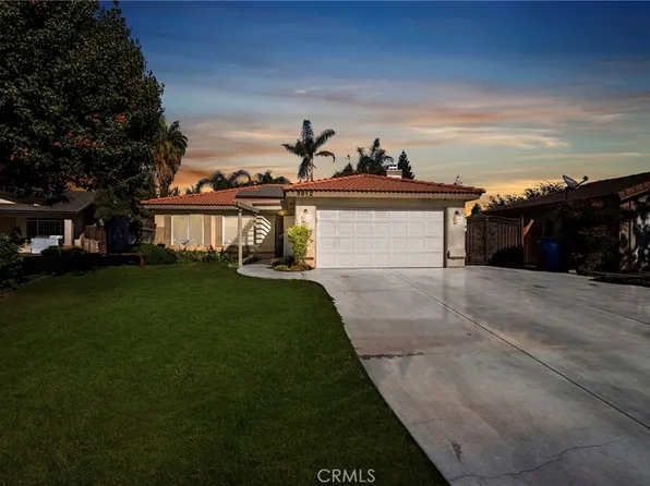 5812 Summer Cypress Dr, Bakersfield, CA 93313