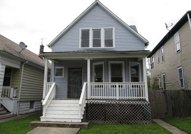 1st image of 10527 S La Salle St