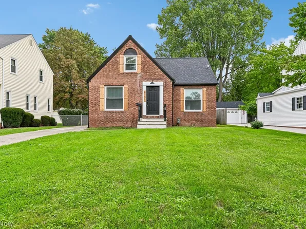 6751 Parma Park Blvd, Parma Heights, OH 44130