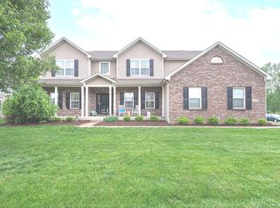 1679 Beacon Pointe Blvd, Brownsburg, IN 46112