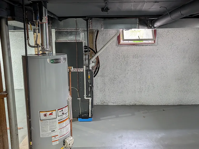 30 Lincoln Ave — Photo 25