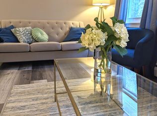 Colonial Townhouse Apartments, Willimantic, CT 06226