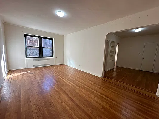 Rented by Voro Purple LLC | media 3