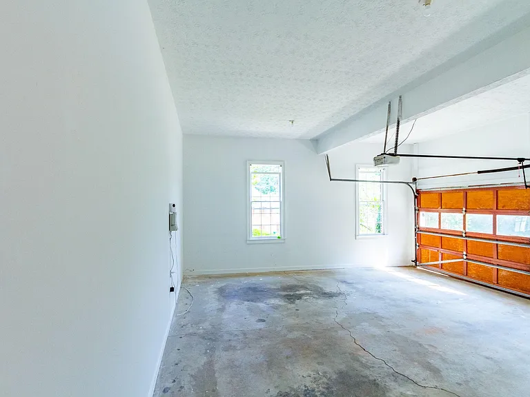 2 Car Garage