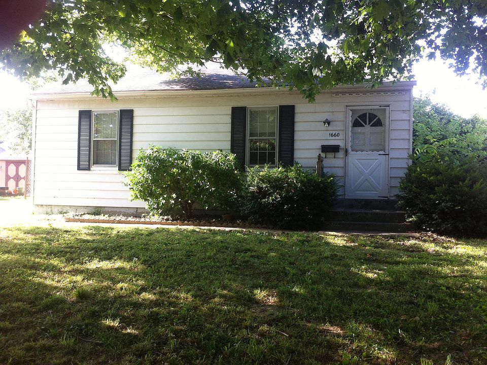 1st image of 1660 Richardt Ave