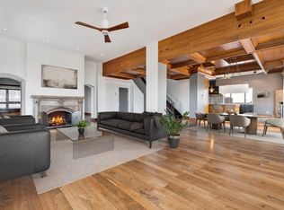 707 W Junior Ter APT 12, Chicago, IL 60613