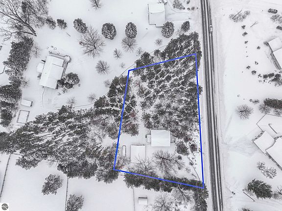 5th image of 2525 Five Mile Rd