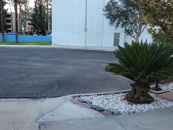 4th image of 8242 Nestle Ave