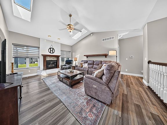 3rd image of 168 Free Bird Ct