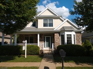 37 Falcon Way, Washington, NJ 07882
