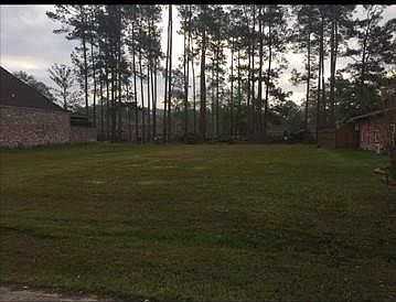 1st image of Country Club Ln