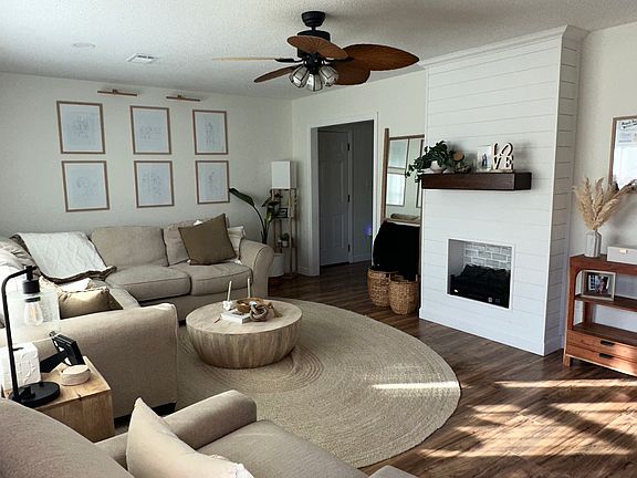 Upstairs Living Room with amazing morning and afternoon light