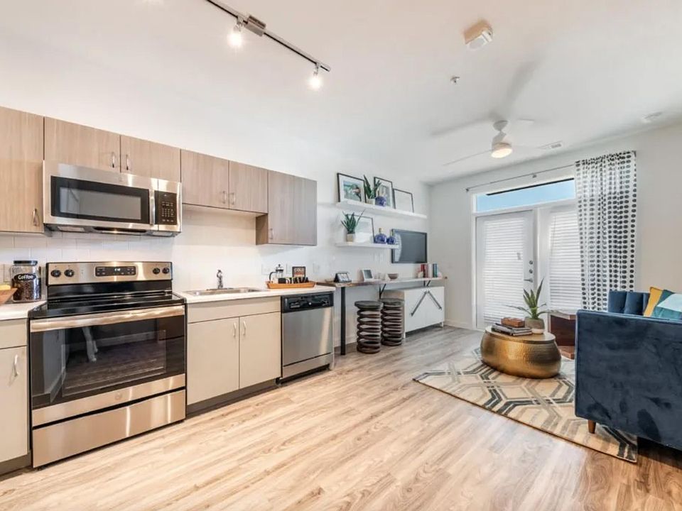1st image of 1800 Burton Dr #405