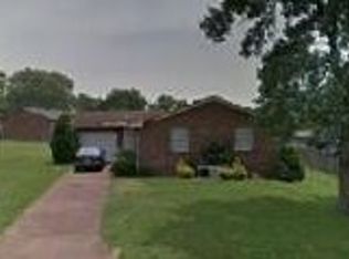 104 Walnut Crest Dr, Gallatin, TN 37066