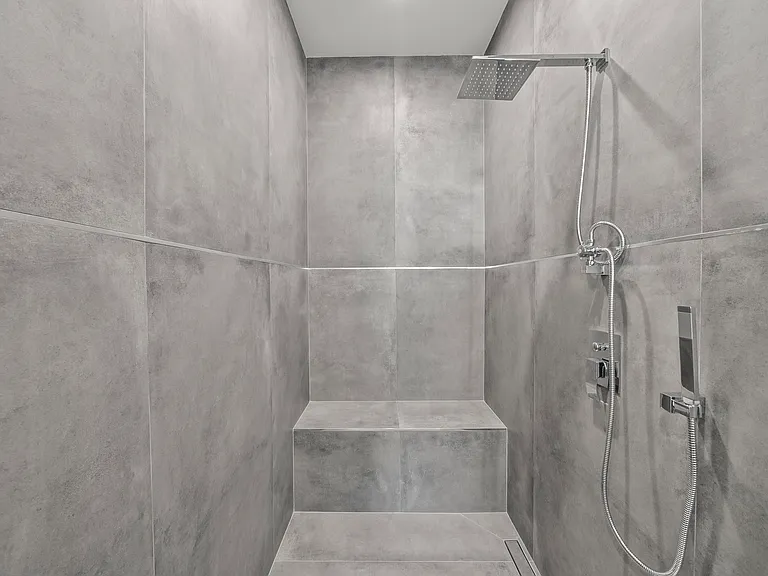 14145 Weddington St — Photo 30
