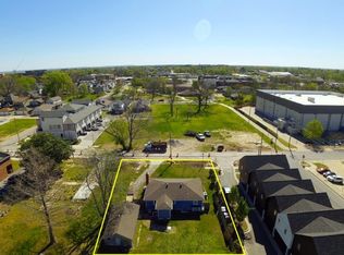 508 SW E St #8A, Bentonville, AR 72712