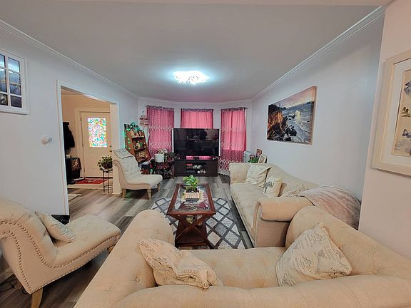 5th image of 91 Robinson St