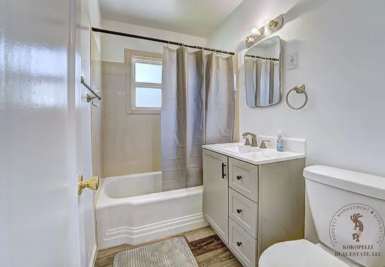 1355 Mesa Ave — Photo 5